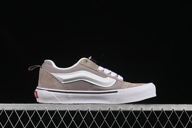 All categories Vans Vans series Vans Low Vans low-top Vans Knu Skool Vans low-top retro casual fat bread shoes VN000D6ZH2B